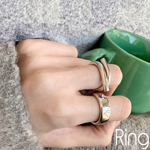 シンプルデザインリング