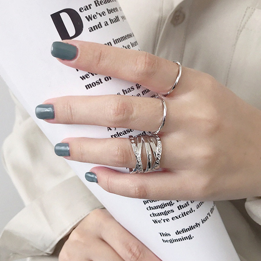 ツイストリング