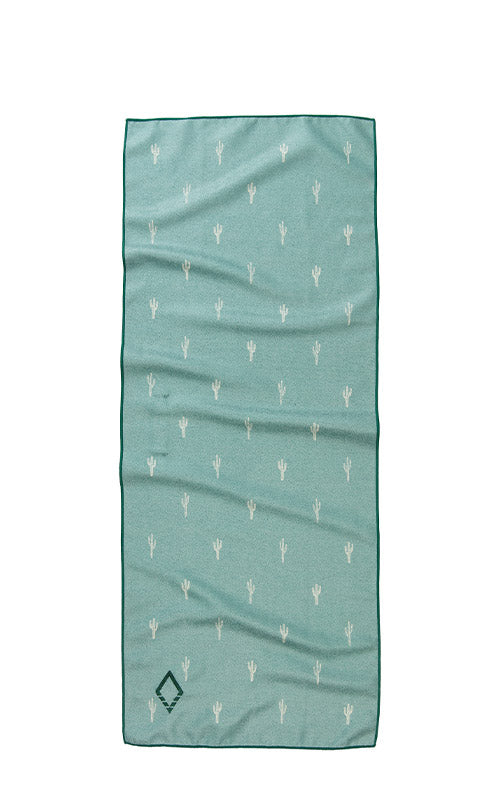 CACTUS DO ANYTHING TOWEL